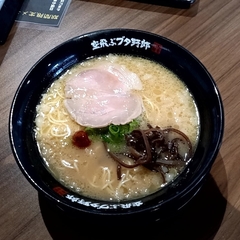 空飛ぶブタ野郎の画像