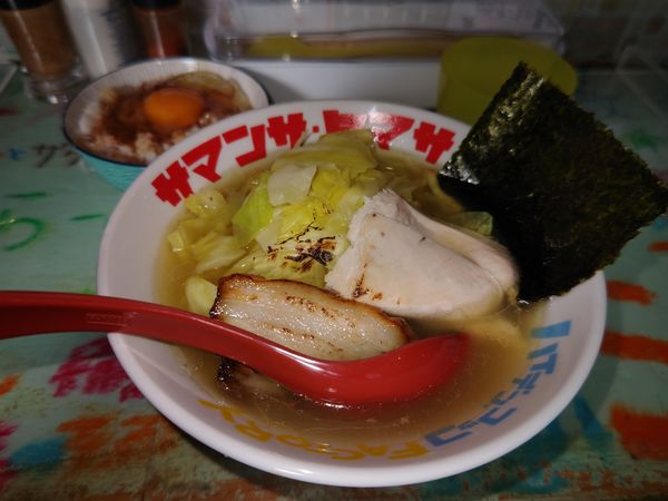 「朝ラー太麺６００円＆卵かけ１５０円」@ハイデン.コッコFACTORYサマンサ・タマサの写真