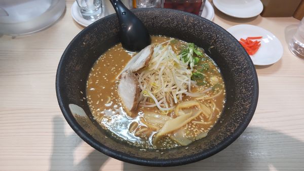 「みそラーメン」@すわき後楽中華そば 岡山髙島屋店の写真