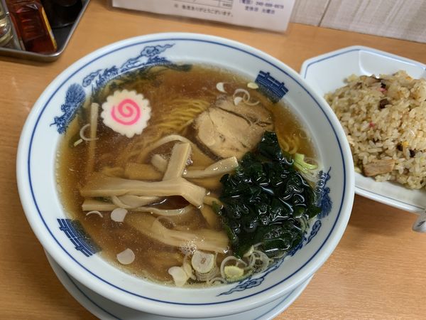 「ラーメン・半チャーハン」@平和軒の写真