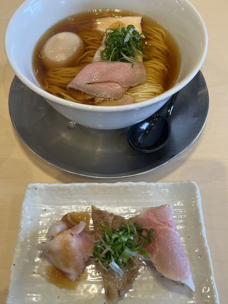 「特製中華そば」@麺道 麒麟児の写真
