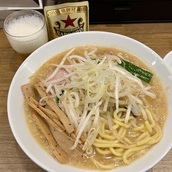 「味噌ラーメン＋サッポロラガー中瓶」@味噌麺処 田坂屋の写真