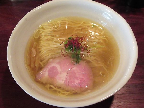 「しおらぁめん（800円）」@らーめん寛の写真