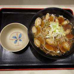 あさりそば（570円）