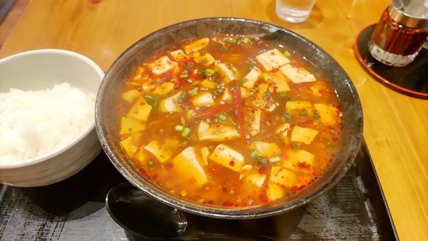 「麻婆豆腐ラーメン」@痺れ系ラーメン 隣太郎の写真