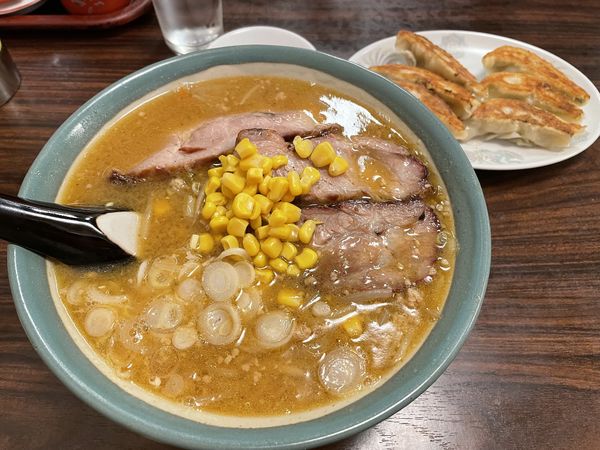 「味噌チャーシューメン(S)」@手打らーめん 自慢亭の写真