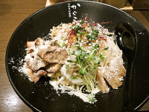 まぜそば鯛・煮干し（800円）＋粉チーズ（50円）