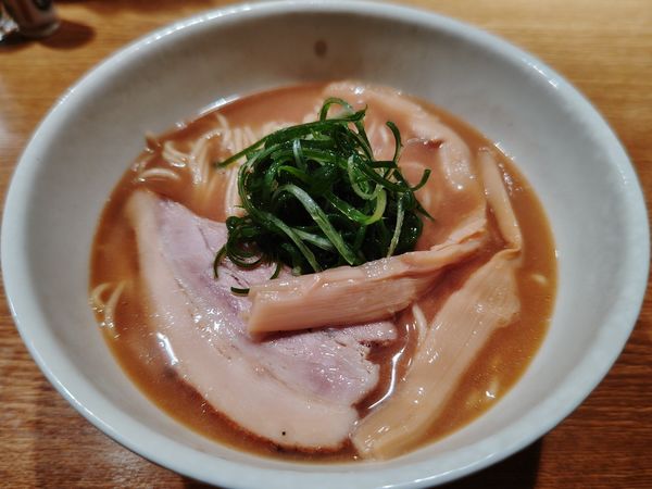 「鶏白湯醤油ラーメン」@中華そば 桃李の写真