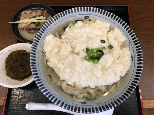 「ゆしどうふすば 小　650円」@ちょーでーぐぁの写真