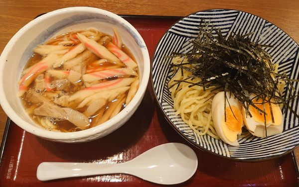 「味玉つけそば(小、具増し、1000円)」@麺や十兵衛 川越藤間店の写真