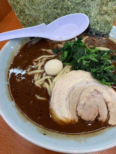 「ラーメン大盛り　黒胡椒味噌　780円」@魂心家 福山駅家店の写真