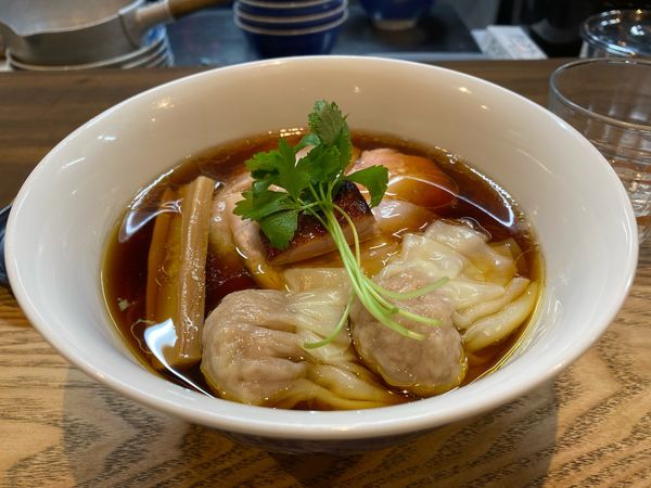 「特製醤油らぁ麺」@らぁ麺 紫陽花の写真