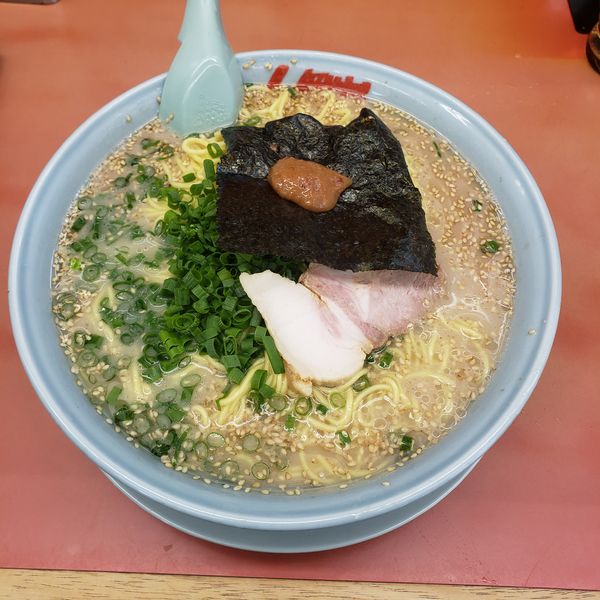 「朝ラーメン大盛·替え玉×2 ¥810」@ラーメン山岡家 熊谷店の写真