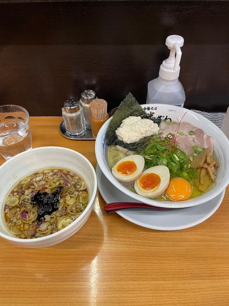 「北寄貝出汁炊きつけそば熱盛醤油」@中華そば 半ざわの写真