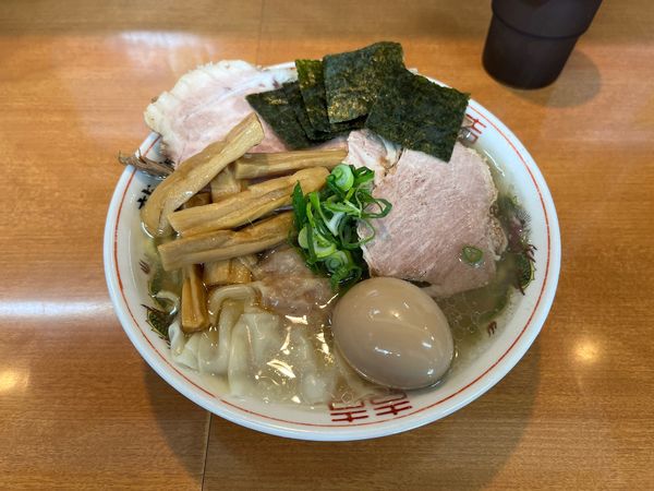 「特製塩ラーメン」@龍聖軒の写真