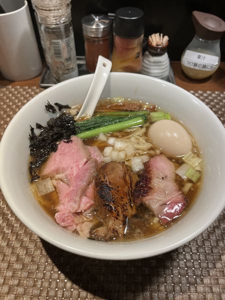 「特製中華そば 手揉み麺」@麺処 はら田の写真