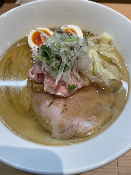 「塩ラーメン　チャーシュー丼」@セキレイ 〜NIBOSHI no D5〜の写真