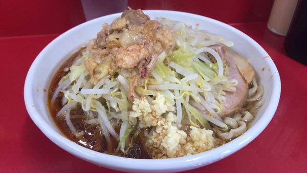 「小ラーメン 豚2枚　850円」@ラーメン二郎 越谷店の写真