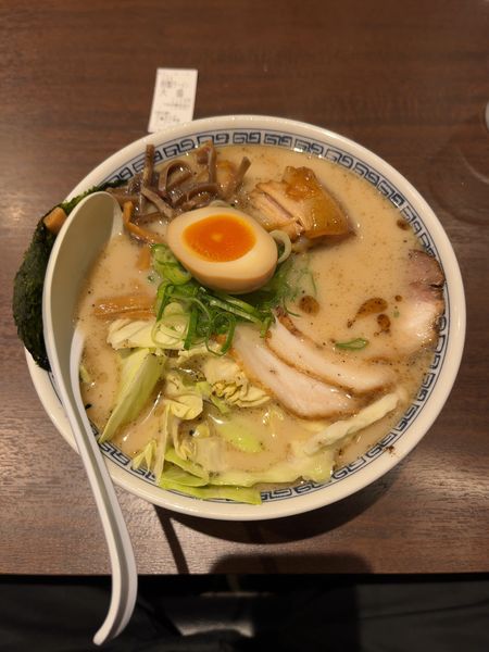 「特製ラーメン大盛1150円」@熊本ラーメン ひごもんず neo 三鷹の写真