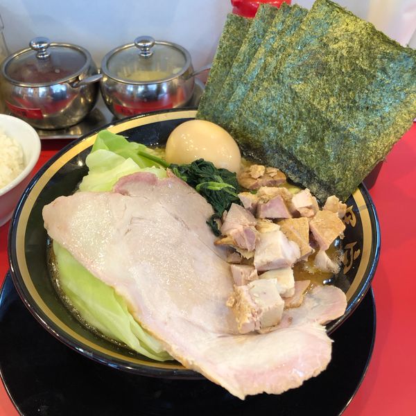 「特製ラーメン」@家系ラーメン大輝家 日吉店の写真