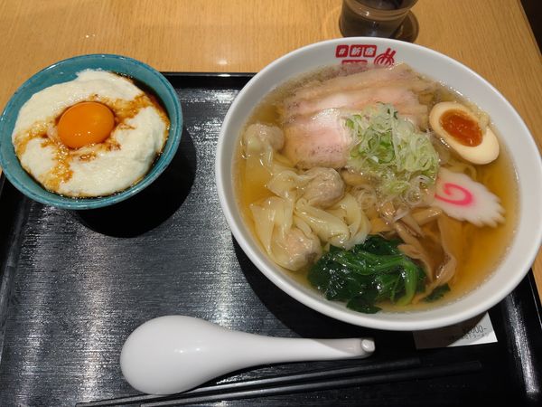 「小田急盛り醤油+大和芋丼セット 2000円」@青竹手打ちラーメン 麺や大山の写真