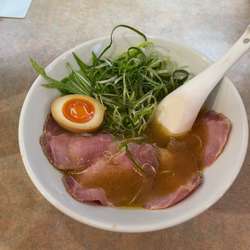 すっきりとんこつ細麺（850円）