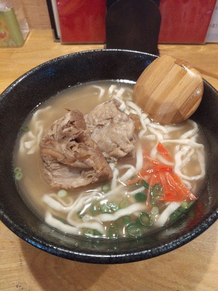 「ソーキそば」@沖縄料理 願寿亭の写真