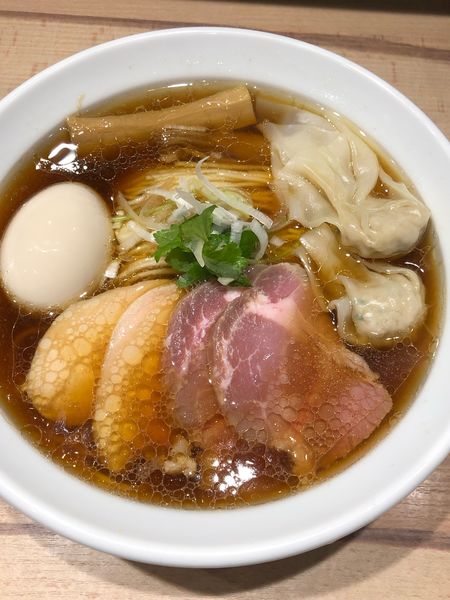 「特製醤油ラーメン」@麺屋 彩音 ~Sign~の写真