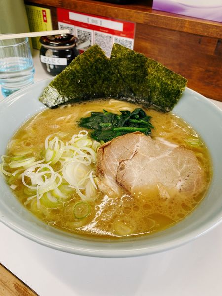 「ラーメンネギ増し」@横浜家系ラーメン 楊喜家の写真