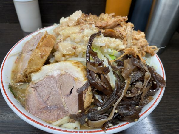 「ラーメン豚ほぐし」@ラーメン二郎 川越店の写真
