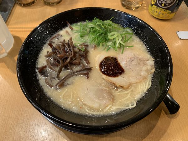 「とんこつラーメン 740円」@元祖博多中州屋台ラーメン 一竜 国分寺店の写真