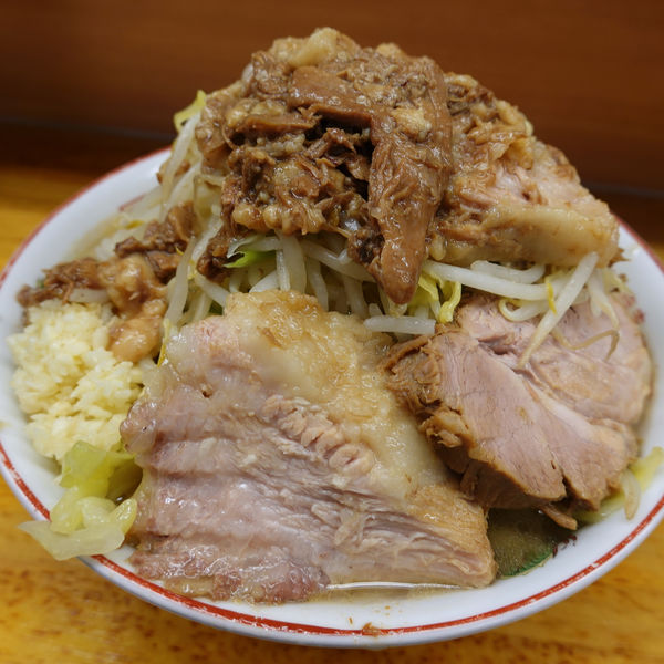 「大ラーメン 850円（ヤサイ・ニンニク・アブラマシマシ）」@ラーメン二郎 立川店の写真