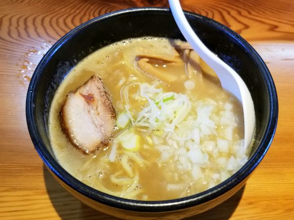 「濃厚ラーメン」@麺屋 繁の写真