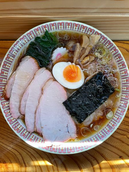 「手打ワンタンメン」@手打中華 すずきの写真