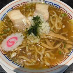 あごだし中華そば並盛（750円）