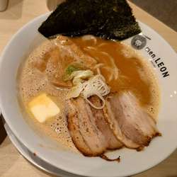 辛味噌にんにくバターラーメン