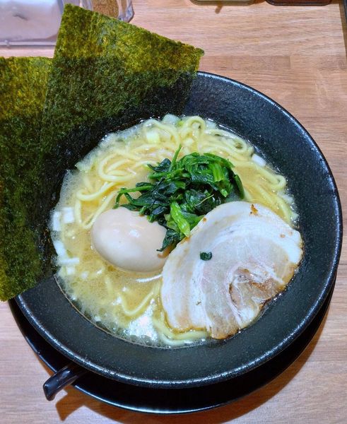 「味玉ラーメン(醤油) 1150円」@横浜家系ラーメン 壱角家 渋谷センター街店の写真