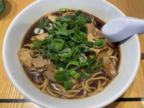 「高井田の黒い中華そば　￥７５０」@大阪王将 知立店の写真