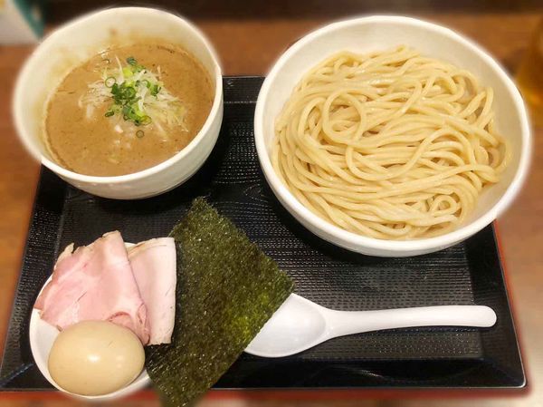 「特製鶏魚介つけそば 並盛り(250g)　1100円」@つけそば 九六の写真