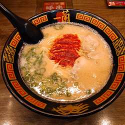 ラーメン＋替玉