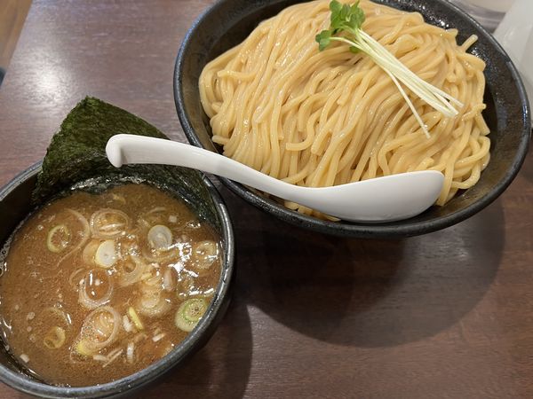 「つけ麺（特大）」@まる文の写真