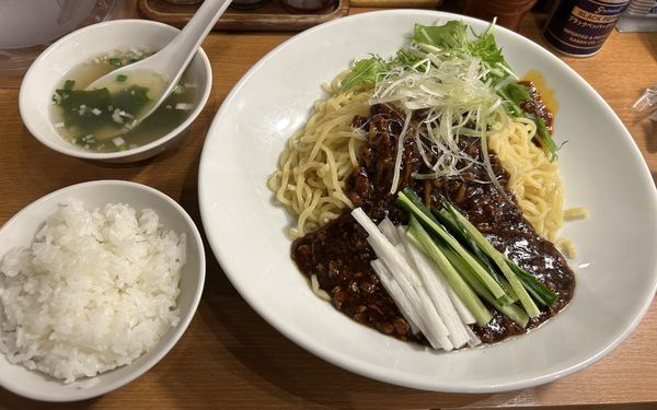 「今週の限定麺 ジャージャー麺 ¥880」@麺飯食堂 なかじまの写真