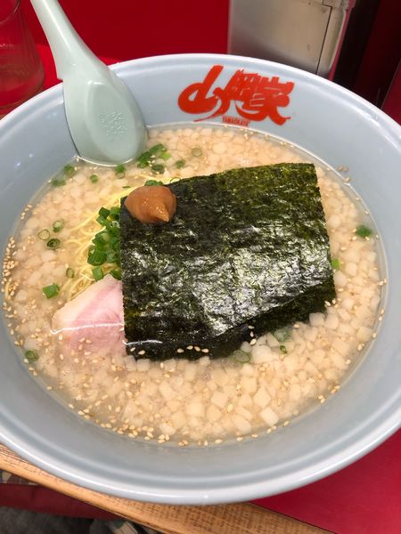 「朝ラーメン　中盛　560」@ラーメン山岡家 南2条店の写真