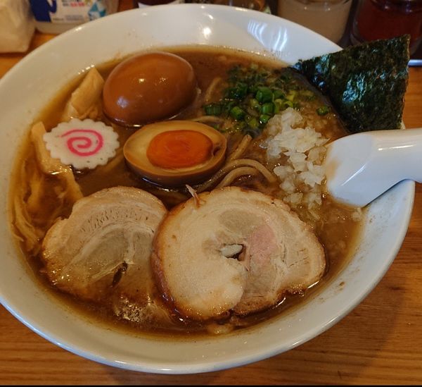 「中華そば  中盛り  味玉TP」@らー麺Chopの写真