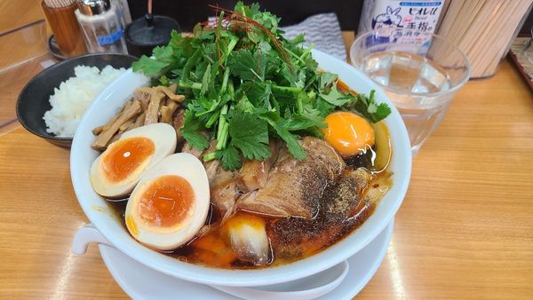 「麻辣披肉麺3月8日」@中華そば 半ざわの写真