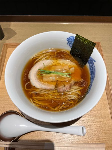 「醤油らぁ麺(1200円)」@NIPPON RAMEN 凛 TOKYOの写真