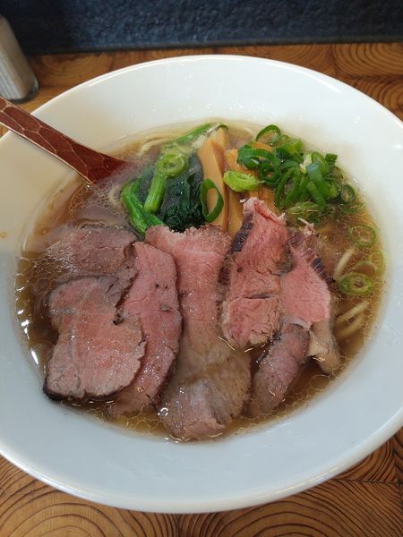 「牛骨あっさりラーメン（しょうゆ）」@麺榮 王様のラーメンの写真