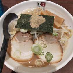 豚骨煮干らーめん