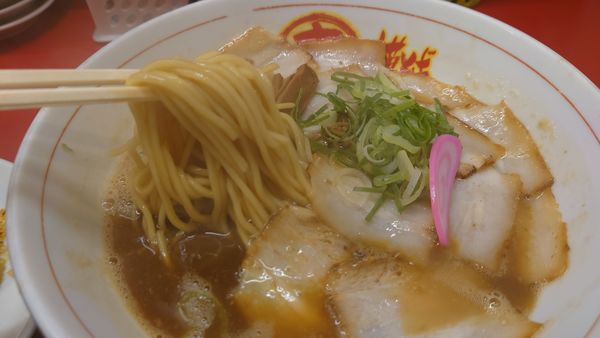 「チャーシュー麺」@丸高中華そば 神戸二宮店の写真