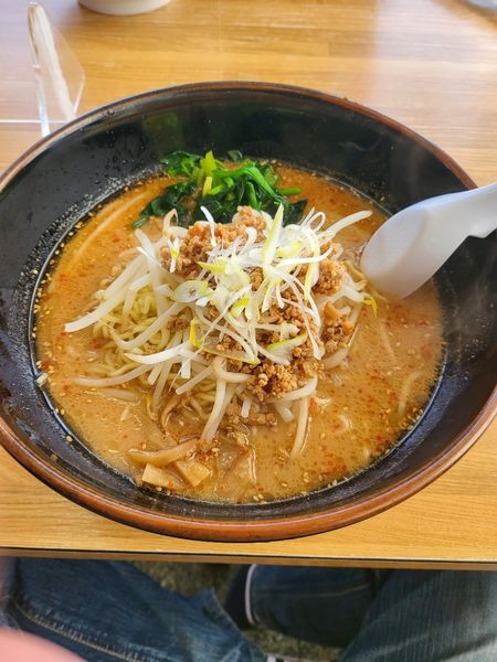 「雷ラーメン(小辛)」@ラーメンハウス 富良野の写真